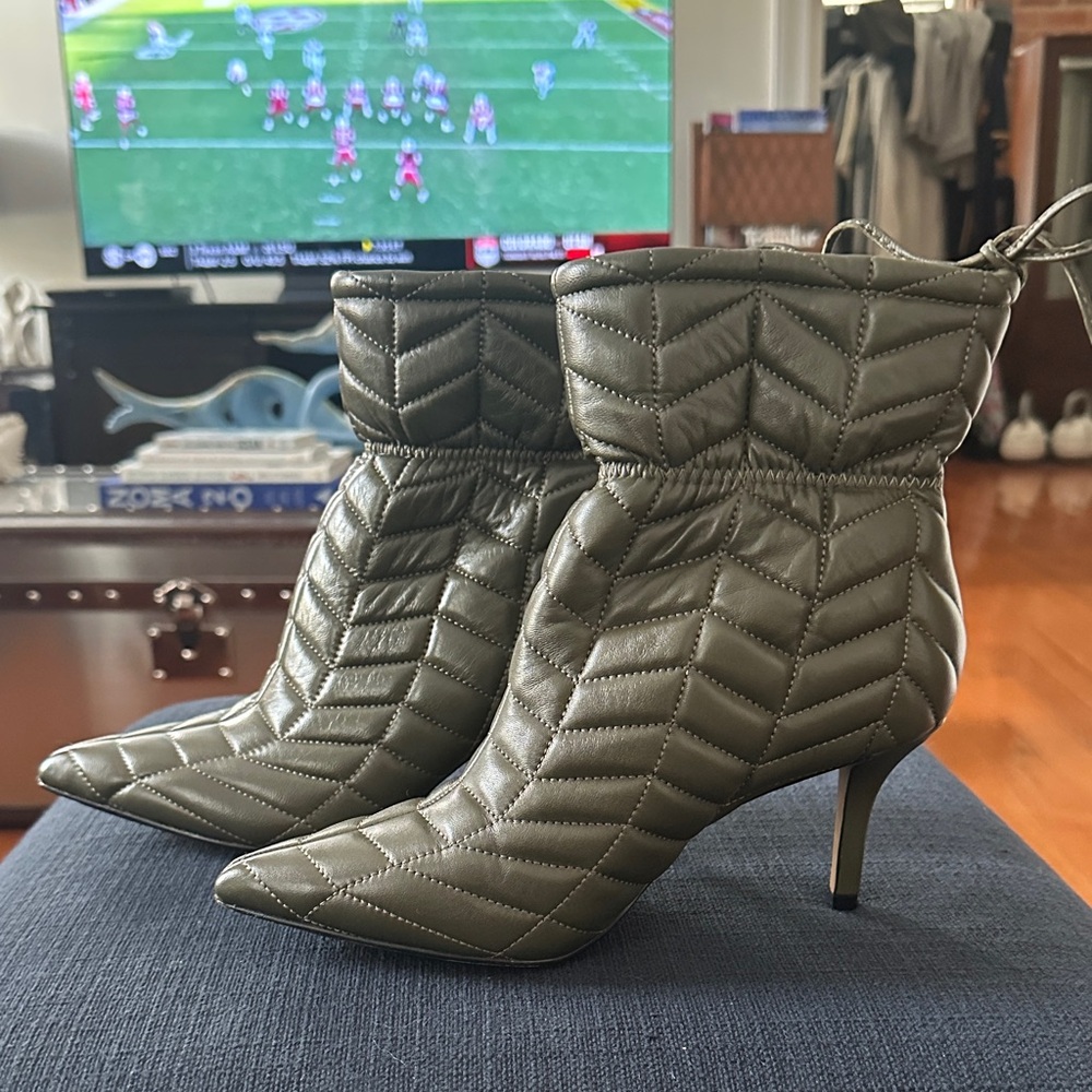Vince Camuto Quilted Green Heeled Boots with Tie Detail - Never Worn
